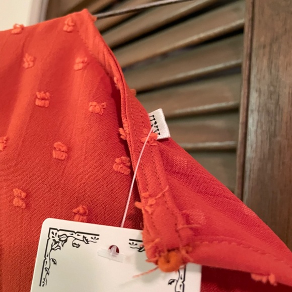 Women’s blouse; pullover style. Lace all over. New with tag. Colour is rust. - Picture 4 of 5